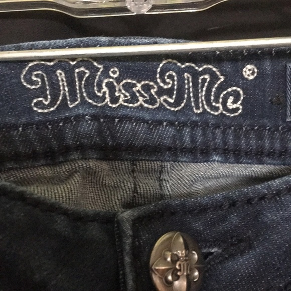 Miss Me Signature Ankle Skinny Jeans 07 - Picture 8 of 14